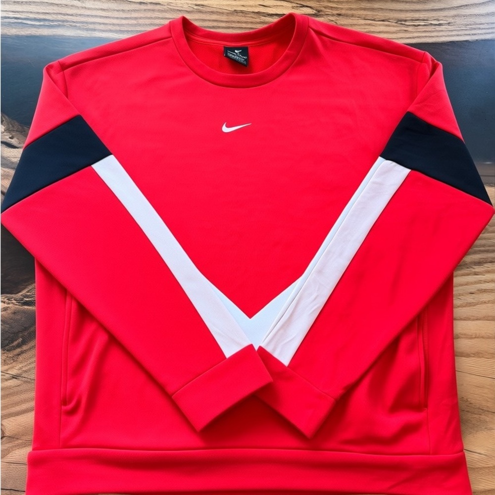 Nike Crewneck Sweatshirt Women’s XS Red Athletic Pullover Swoosh